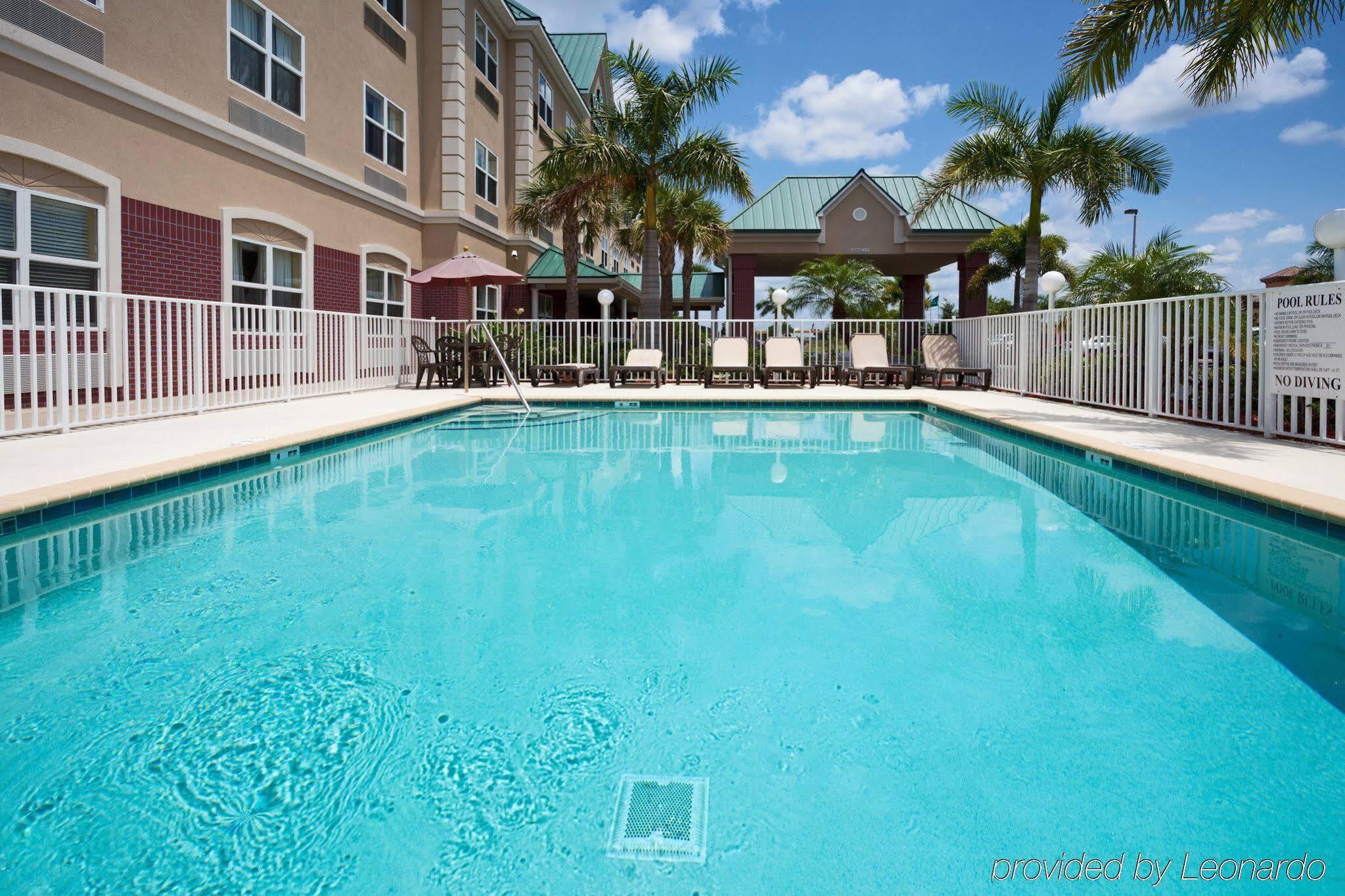 Country Inn & Suites By Radisson, Bradenton-Lakewood-Ranch, Fl Εξωτερικό φωτογραφία